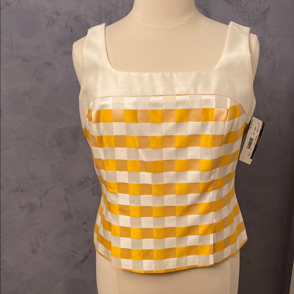 Yellow and White Checkered Women's Top and pants size 16. NWT  Made in USA